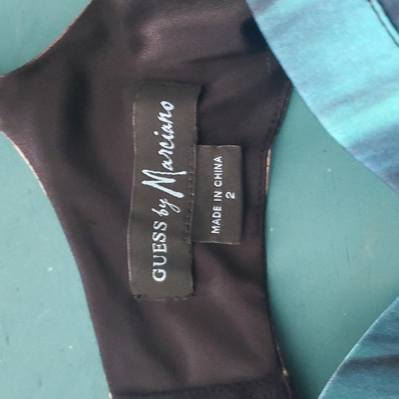 Guess bodysuit - Picture 2 of 3